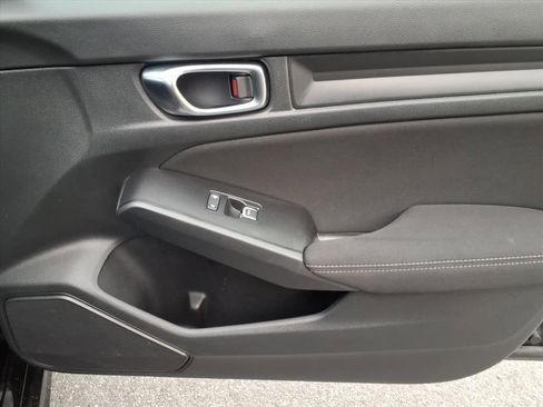 Used 2022 Honda Civic LX image 17