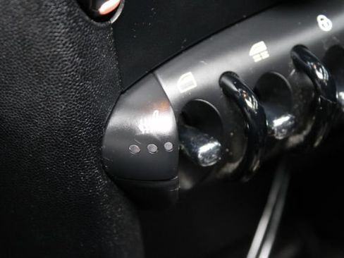 Used 2012 MINI Cooper Convertible FWD image 16