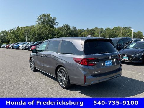 Certified 2026 Honda Odyssey Touring image 3