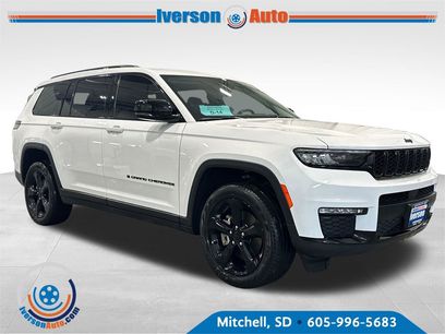 Used 2023 Jeep Grand Cherokee L Limited w/ Black Appearance Package