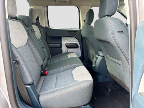 Used 2022 Ford Maverick XLT image 26