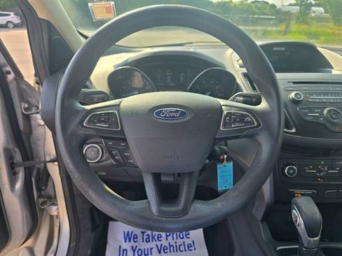 Used 2017 Ford Escape S FWD image 21
