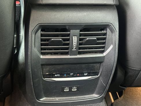 Used 2023 BMW i4 eDrive40 image 16