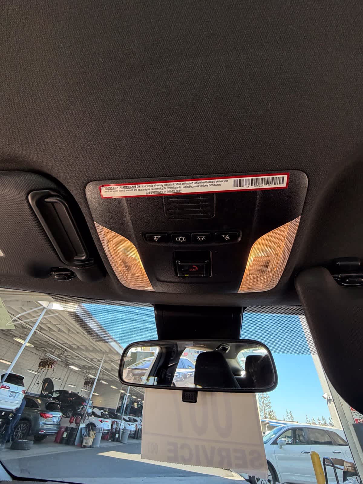 Used 2021 Toyota Corolla SE w/ Carpet Mat Package (TMS) FWD image 20