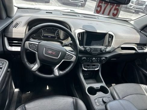 Used 2022 GMC Terrain SLT AWD/4WD image 12