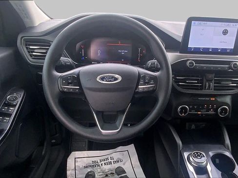 Certified 2025 Ford Escape Active FWD image 6