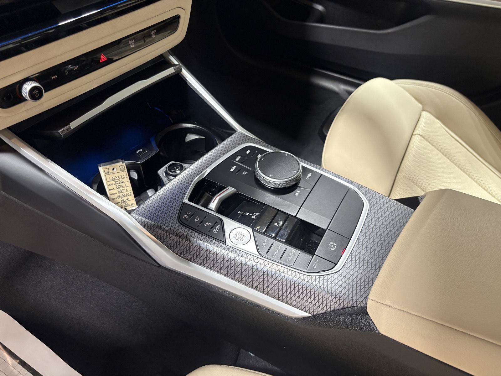 Used 2026 BMW 330i xDrive Sedan w/ Premium Package AWD/4WD image 19