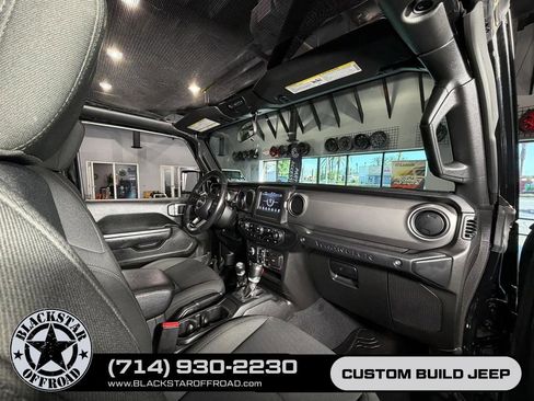 Used 2022 Jeep Wrangler Unlimited Sport AWD/4WD image 26