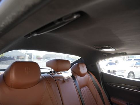 Used 2015 Maserati Ghibli S Q4 AWD/4WD image 29