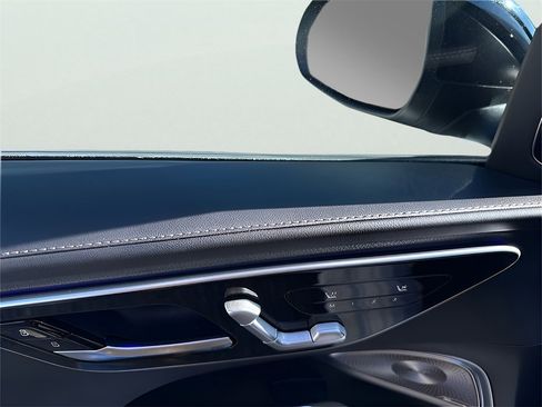 New 2025 Mercedes-Benz C 300 4MATIC Sedan image 12