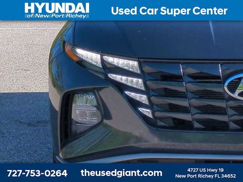 Certified 2023 Hyundai Tucson SE FWD image 9