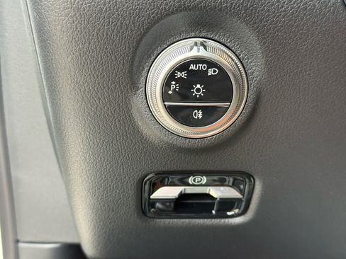 Used 2026 Mercedes-Benz C 300 C 300 image 21