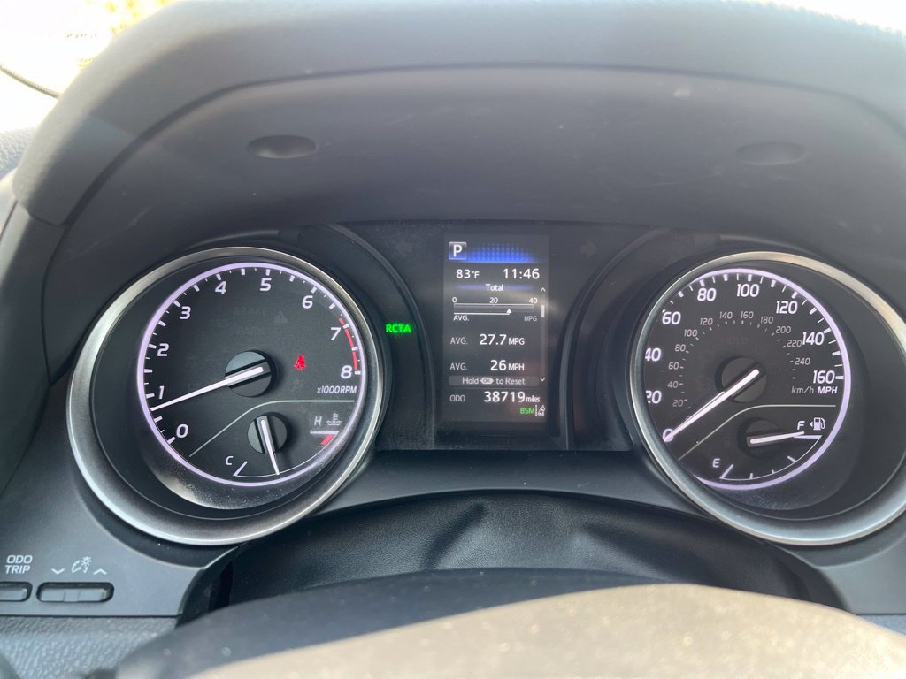 Used 2023 Toyota Camry SE w/ Convenience Package FWD image 3