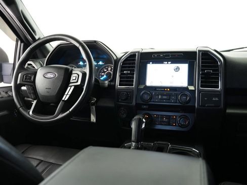 Used 2016 Ford F150 XLT w/ Equipment Group 302A Luxury AWD/4WD image 10