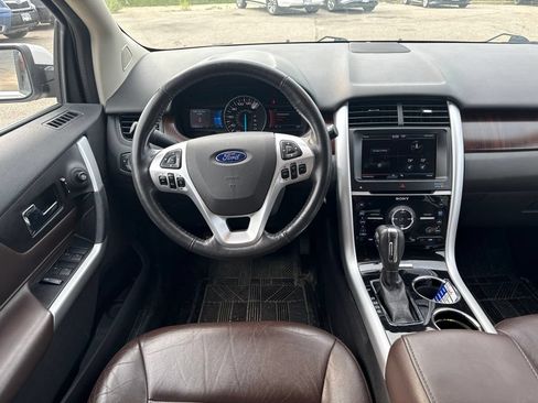 Used 2014 Ford Edge Limited AWD/4WD image 12