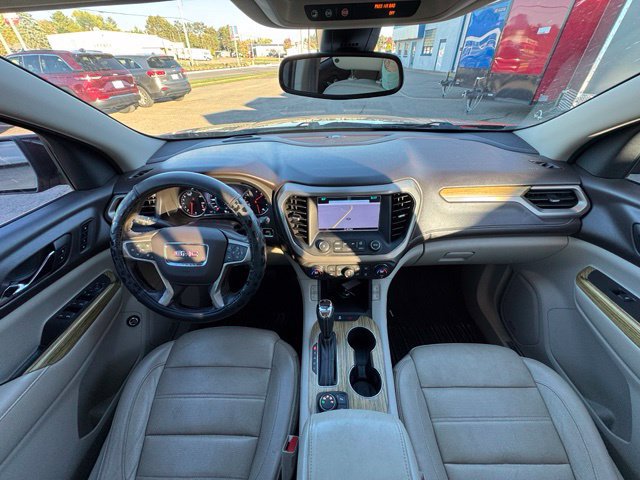 Used 2017 GMC Acadia Denali w/ Technology Package AWD/4WD image 16
