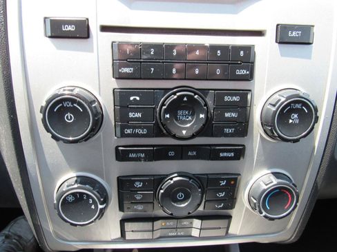 Used 2012 Ford Escape XLT AWD/4WD image 22