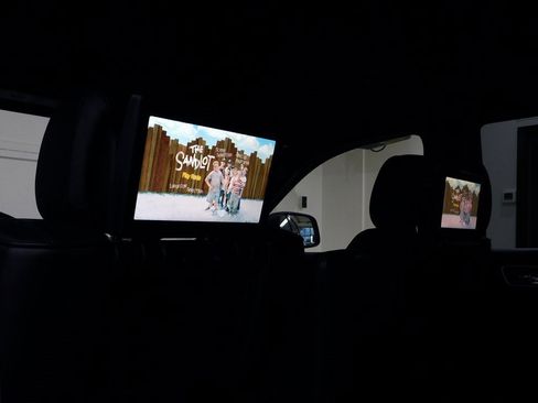 Used 2016 Jeep Grand Cherokee Overland w/ Advanced Technology Group image 77