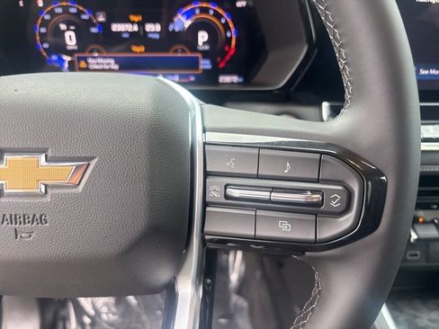 Used 2024 Chevrolet Colorado LT w/ LT Convenience Package image 22