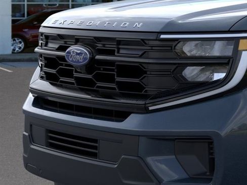 New 2026 Ford Expedition Active RWD image 17