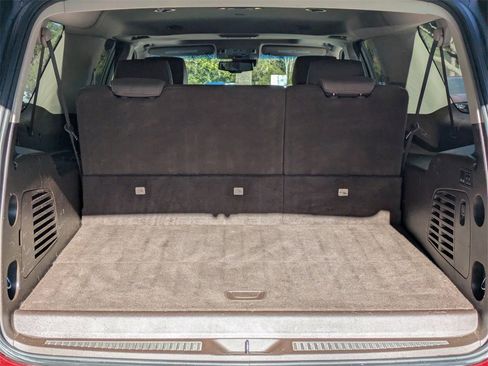 Used 2019 GMC Yukon XL Denali w/ Enhanced Security Package image 12