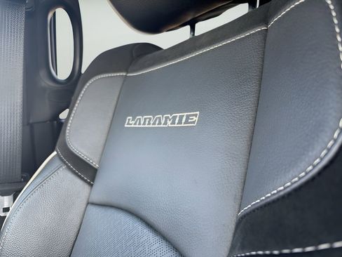 Used 2025 RAM 3500 Laramie image 31