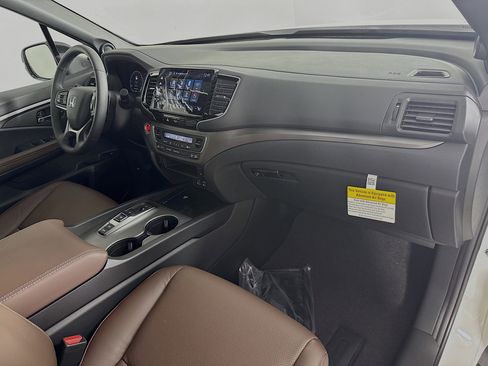 New 2026 Honda Ridgeline RTL image 36