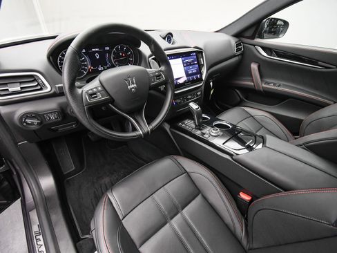 New 2024 Maserati Ghibli Modena Ultima Q4 image 12