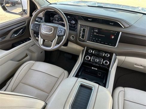Used 2022 GMC Yukon Denali image 15