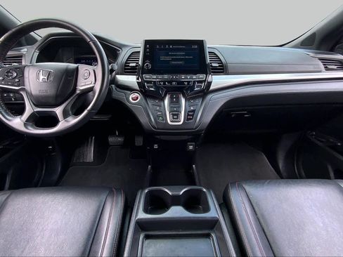 Used 2024 Honda Odyssey Sport image 15