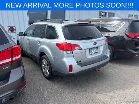 Used 2012 Subaru Outback 2.5i Limited AWD/4WD image 5
