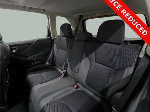 Used 2019 Subaru Forester Premium w/ All-Weather Package image 12