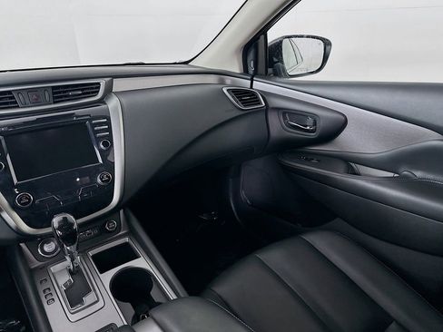 Certified 2024 Nissan Murano SV w/ SV Midnight Edition Package image 32