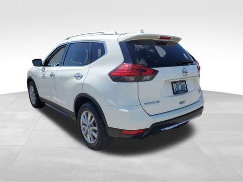 Used 2017 Nissan Rogue SV FWD image 6