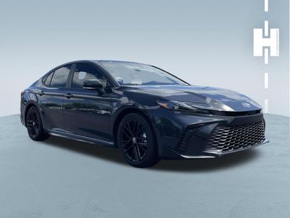 Used 2026 Toyota Camry SE w/ Convenience Package