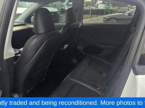 Used 2023 Tesla Model Y 2WD image 7