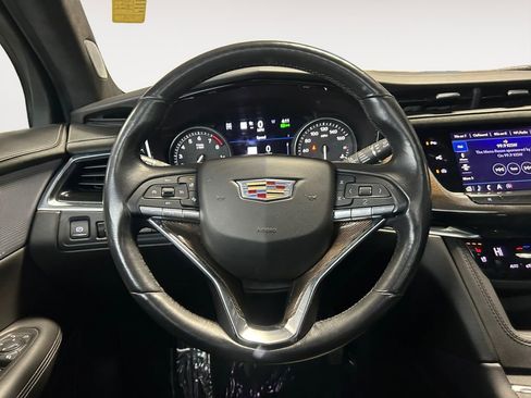 Used 2020 Cadillac XT6 Premium Luxury w/ Platinum Package image 14