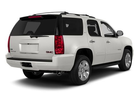 Used 2014 GMC Yukon SLT w/ SLT-2 Equipment Package AWD/4WD image 2