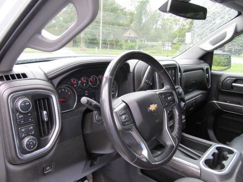 Used 2022 Chevrolet Silverado 1500 LTZ w/ LTZ Convenience Package II image 23