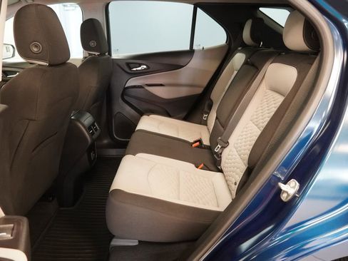 Used 2020 Chevrolet Equinox LT FWD image 27