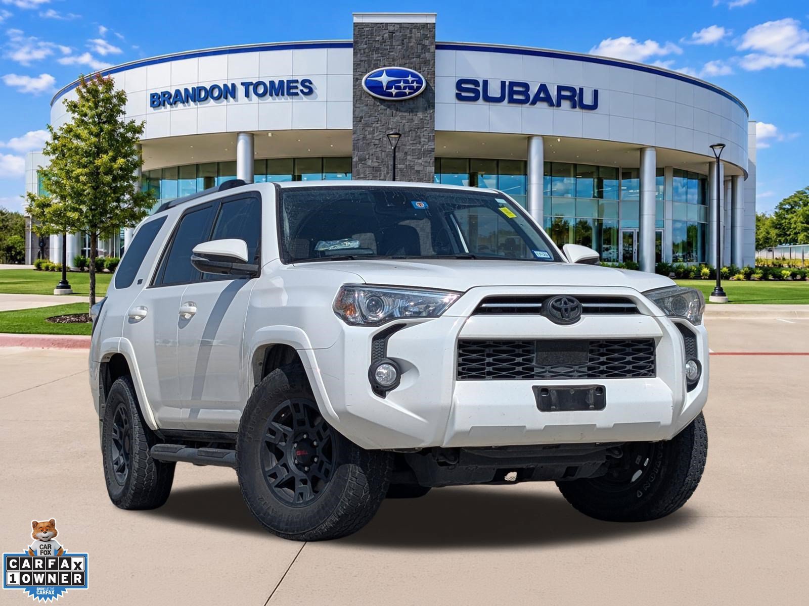 Used 2020 Toyota 4Runner SR5 Premium w/ Moonroof Package RWD image 1