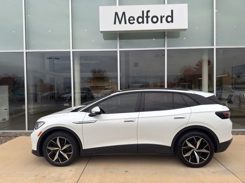 Used 2023 Volkswagen ID.4 Pro S image 7