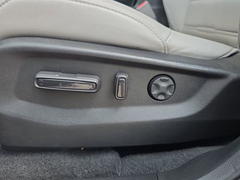 Used 2021 Honda CR-V EX-L image 16