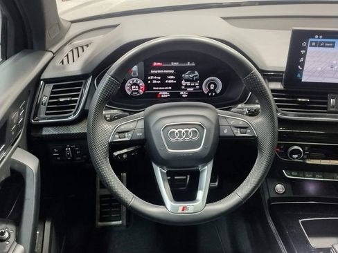 Used 2022 Audi SQ5 Premium Plus w/ Premium Plus Package image 43