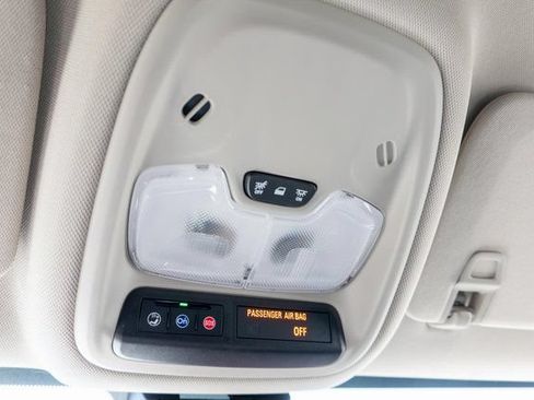 Used 2024 Buick Encore GX Preferred FWD image 31