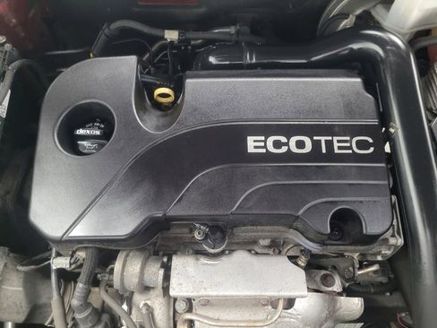 Used 2018 Chevrolet Equinox LT AWD/4WD image 30
