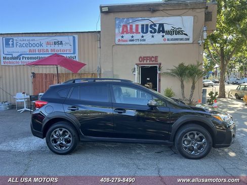 Used 2021 Subaru Crosstrek 2.5i Sport w/ Moonroof Package AWD/4WD image 1