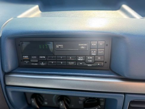 Used 1994 Ford F350 2WD SuperCab DRW image 38
