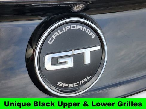 Used 2017 Ford Mustang GT Premium w/ Equipment Group 401A RWD image 12