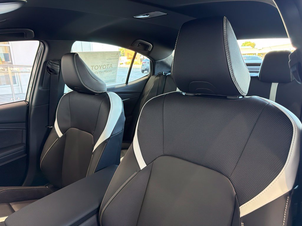 New 2026 Toyota Camry SE FWD image 19
